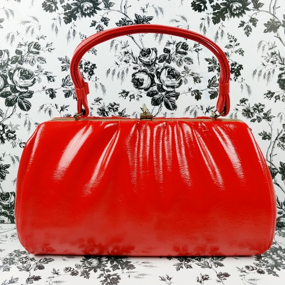 Vintage Handbags - Vintage cherry red patent frame bag handbag